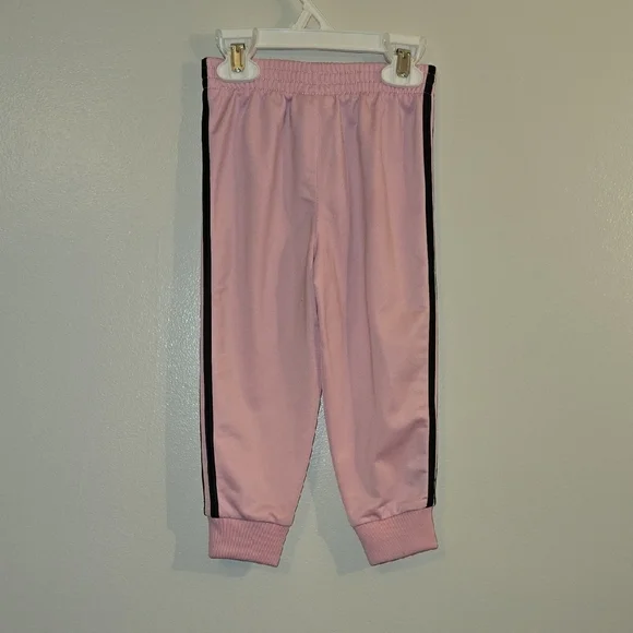 Adidas Kids Pink Set with Black Accents LOT R1 - Picture 9 of 9